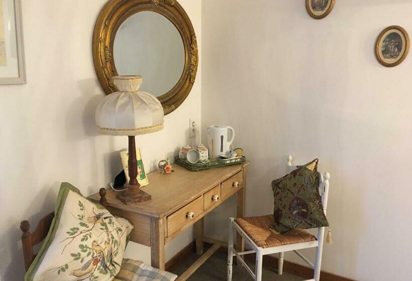 مبيت وإفطار Le Jardin De Rose 24 Feuillebert Romagne 86700