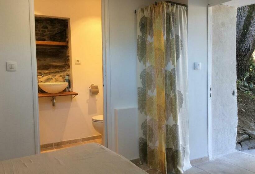 住宿加早餐  La Petite Bergerie, Les Hautes Roches