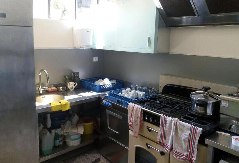 مبيت وإفطار Les Terrasses De Saillans