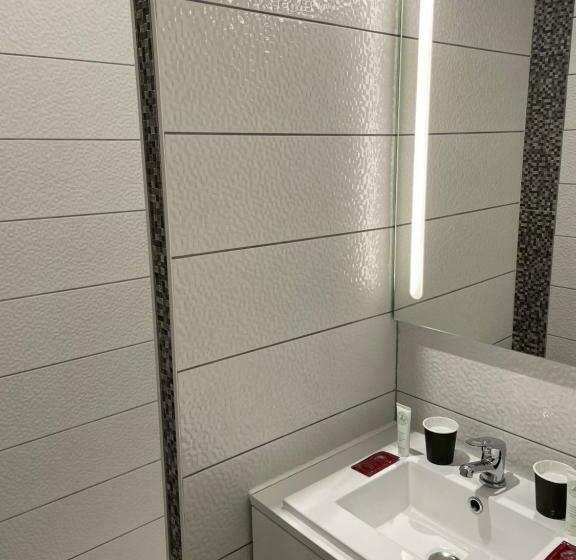 مبيت وإفطار Logis Paul Massy