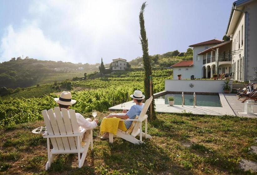 تختخواب و صبحانه Peterc Vineyard Estate