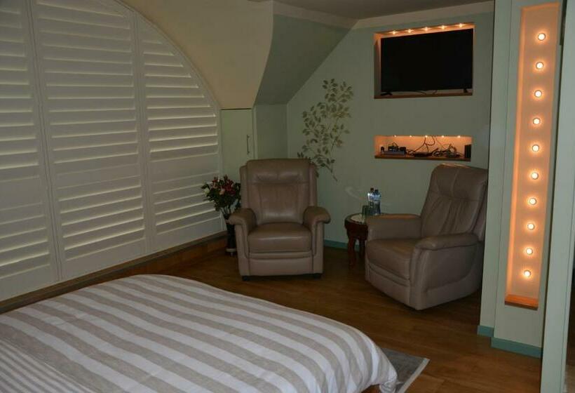 مبيت وإفطار Thai Time Wellness