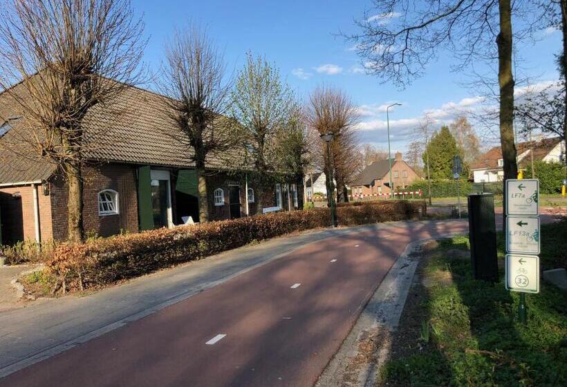 B&b Mir Lo In Mierlo Adults Only