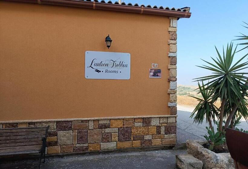 Отель L  Antica Trebbia   Rooms