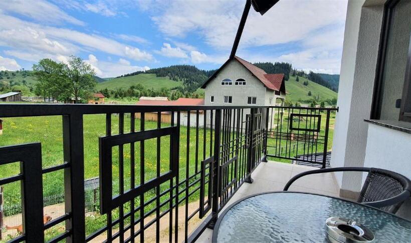 Пансион Bukovina Blue