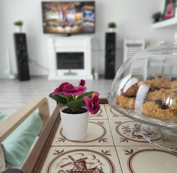 פנסיון Happy Home