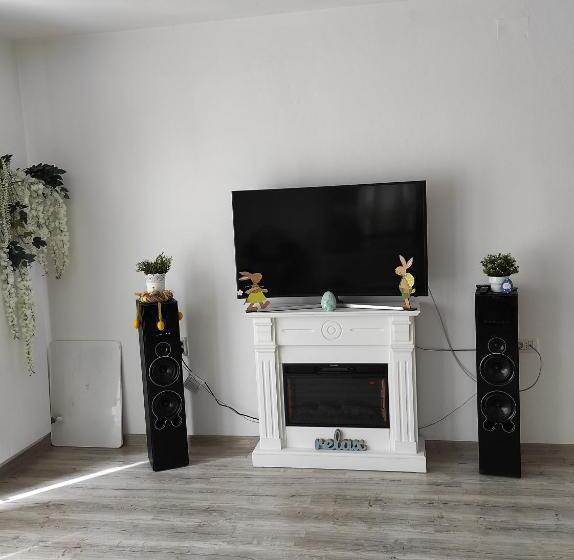 פנסיון Happy Home