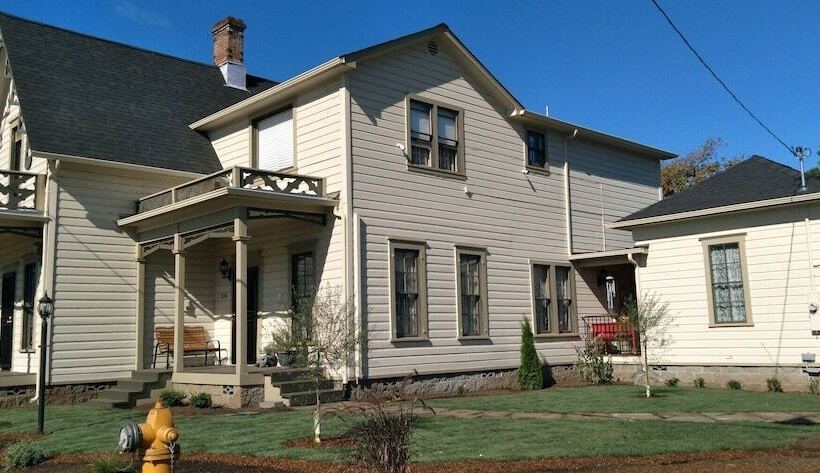 بنسيون Historical John Rast House Circa 1875