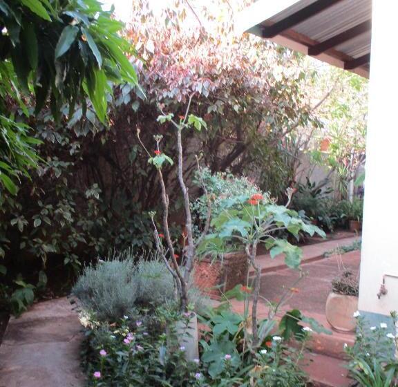 펜션 Lutea Guest House