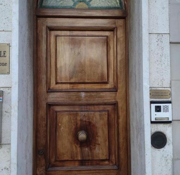 بنسيون Mazzini Affittacamere