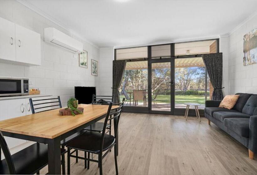 פנסיון Riversands Rest Accommodation Paringa   Coobah Cottage