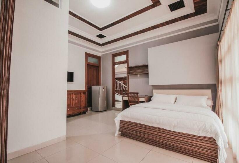פנסיון Stay Inn Pasteur Bandung, Husein Sastranegara Airport