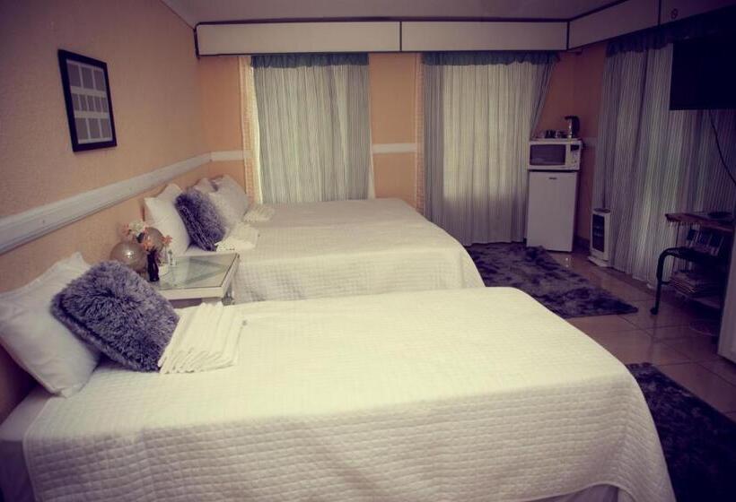 פנסיון The Cottage