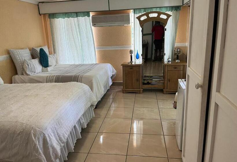 פנסיון The Cottage