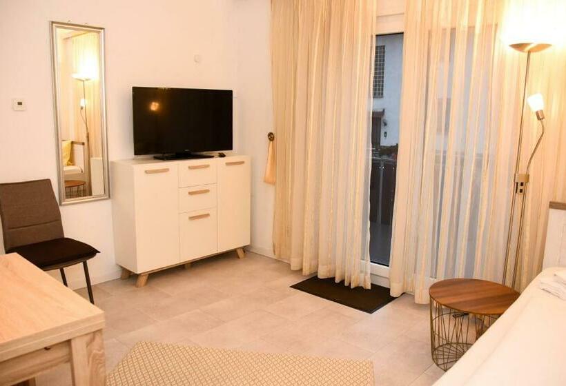 Pension Nickel Waldstraße 18 Alsbach Hähnlein