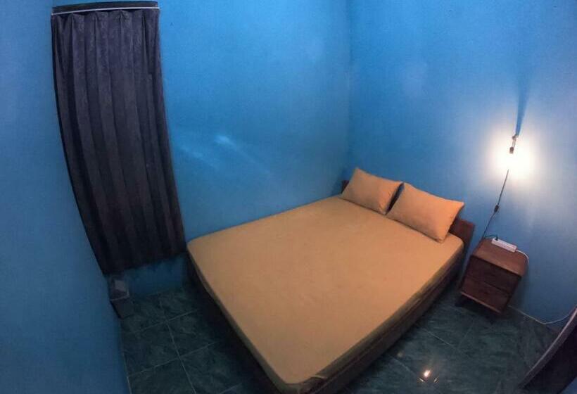 Owl Hostel Karimunjawa