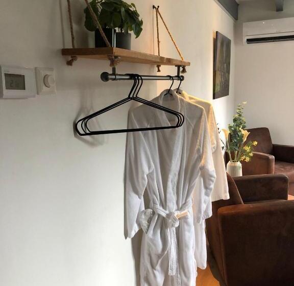 ベッドアンドブレックファースト Altynghe