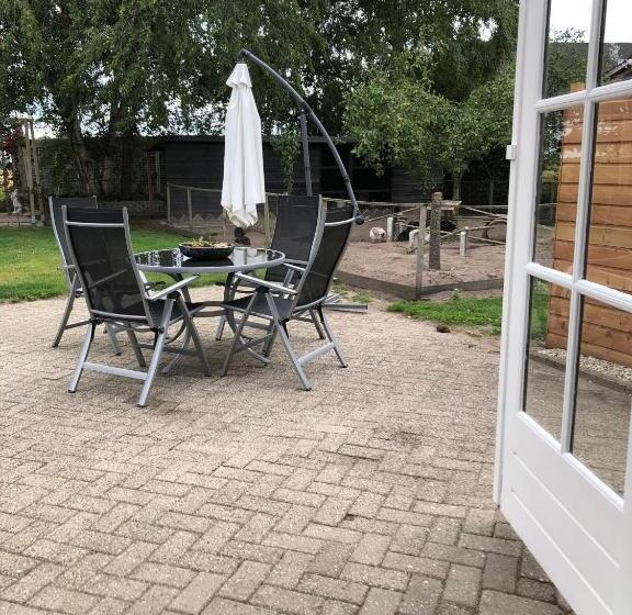 ベッドアンドブレックファースト Altynghe