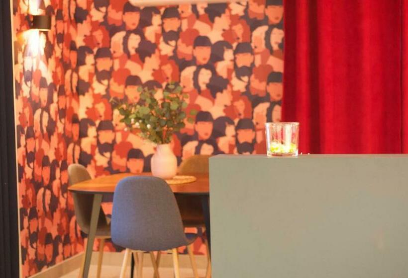 ベッドアンドブレックファースト Au 689