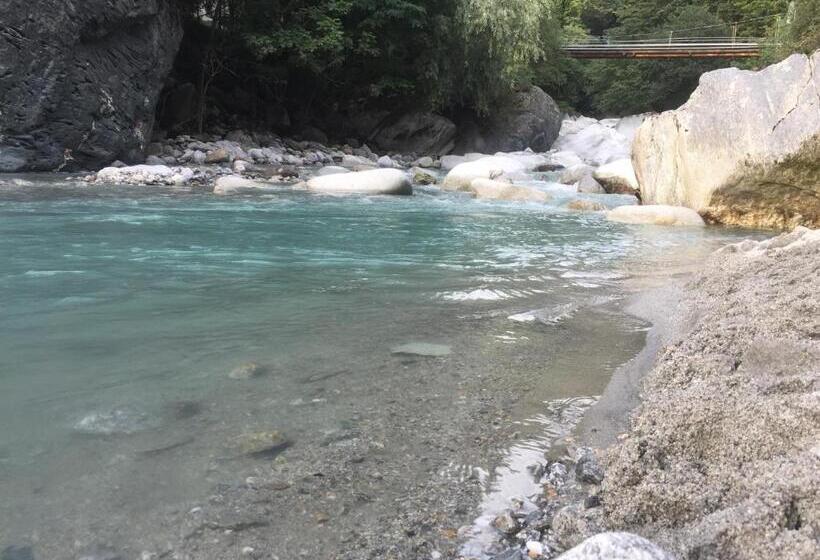 مبيت وإفطار La Graa