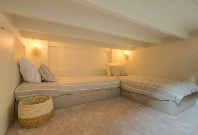 민박 Logie Marie With Hottub In The Garden