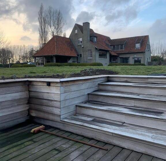 민박 Logie Marie With Hottub In The Garden