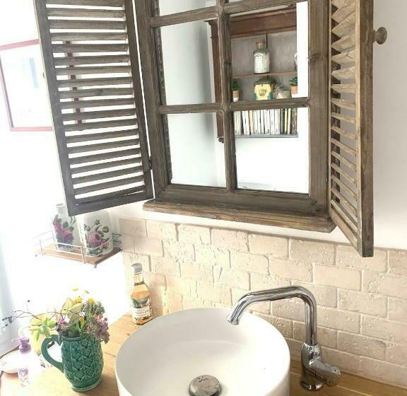 مبيت وإفطار Maison Léontine