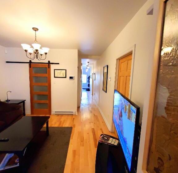 住宿加早餐  Maison Montplaisir