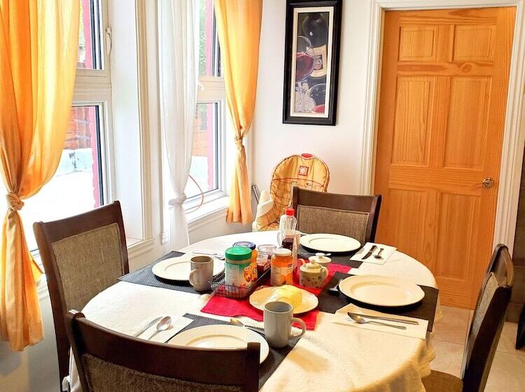 住宿加早餐  Maison Montplaisir