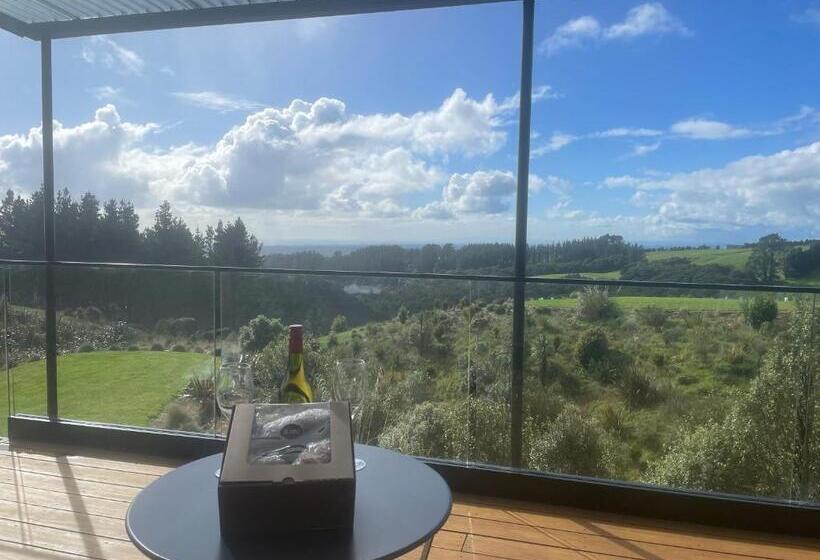 Bed and Breakfast Mangorei Heights   New Plymouth