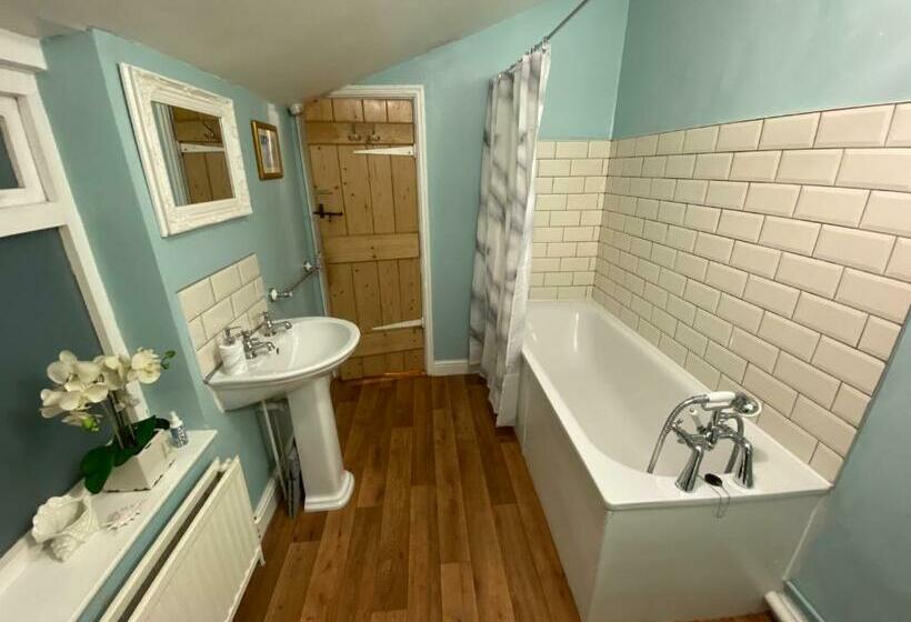 Bed and Breakfast Prince Cottage