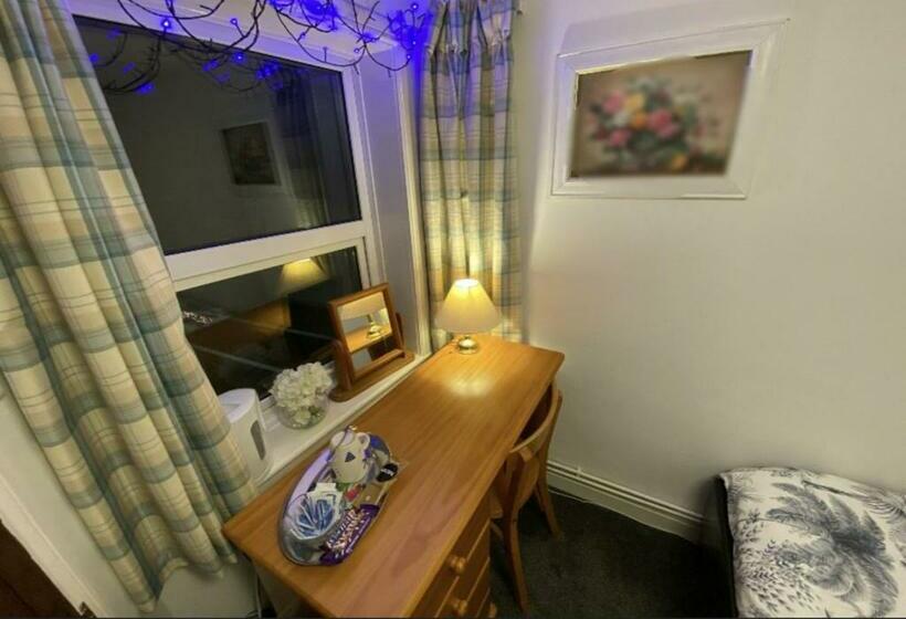 Bed and Breakfast Prince Cottage