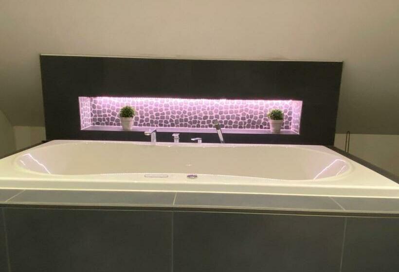 צימר Villa De La Meuse