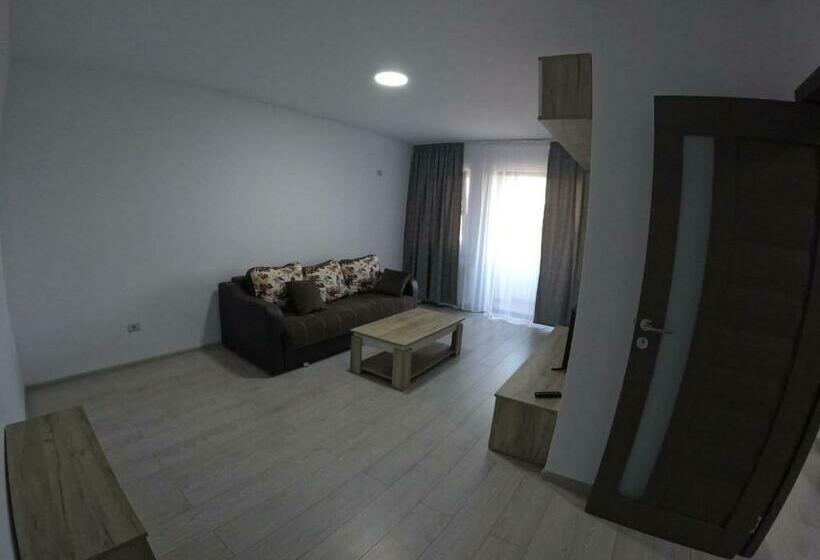 Cazare Bloc Nou Ultracentral