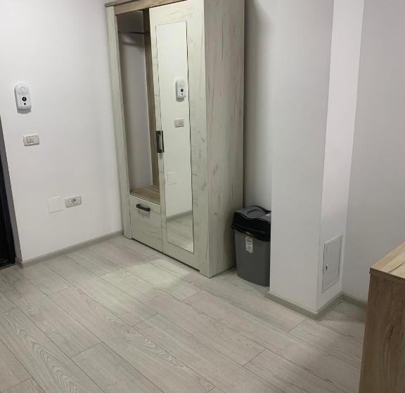 Cazare Bloc Nou Ultracentral