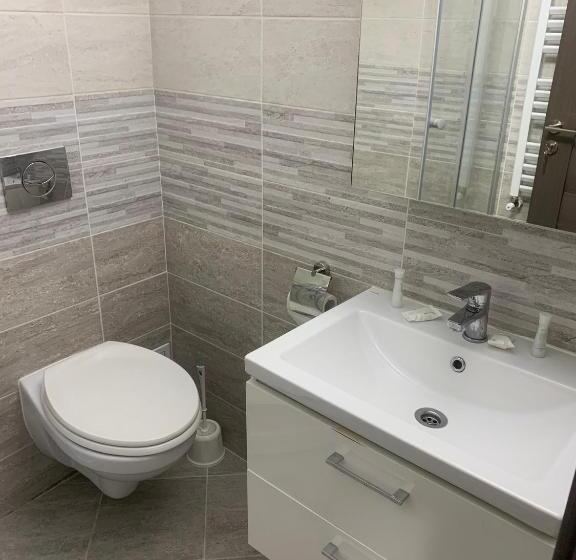 Cazare Bloc Nou Ultracentral