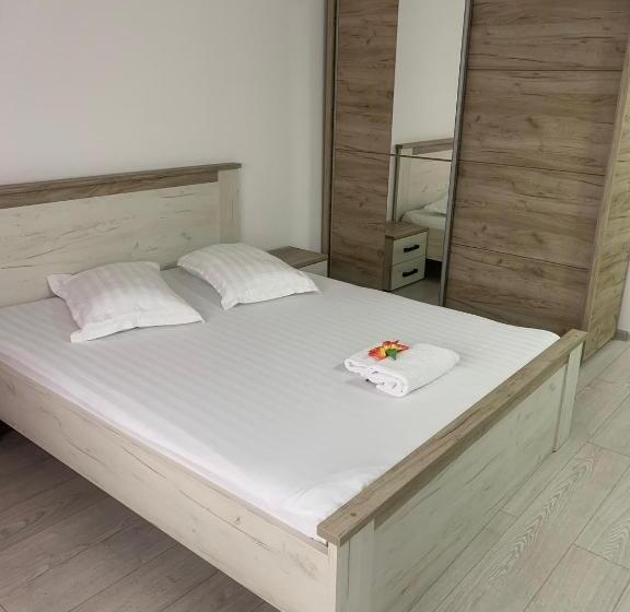 Cazare Bloc Nou Ultracentral