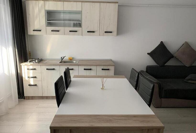 Cazare Bloc Nou Ultracentral