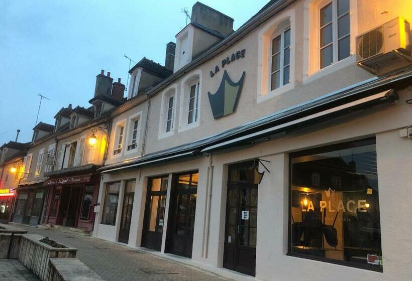 ホテル Restaurant La Place