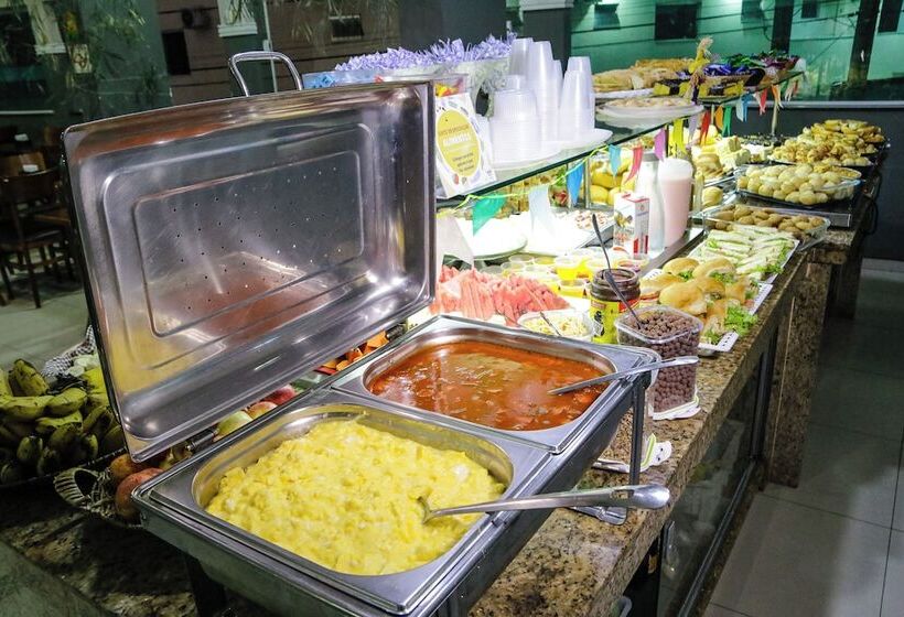 בית מלון כפרי San Rafain