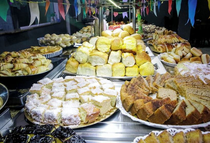 בית מלון כפרי San Rafain