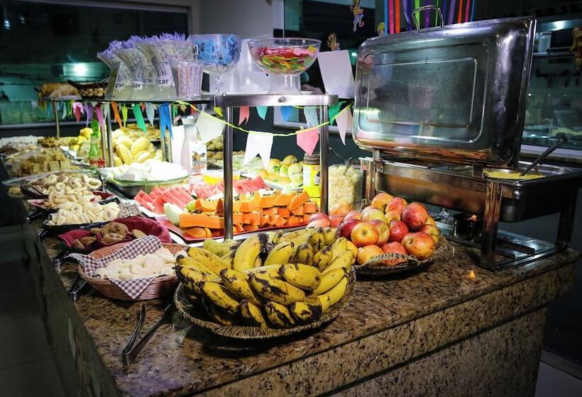 בית מלון כפרי San Rafain