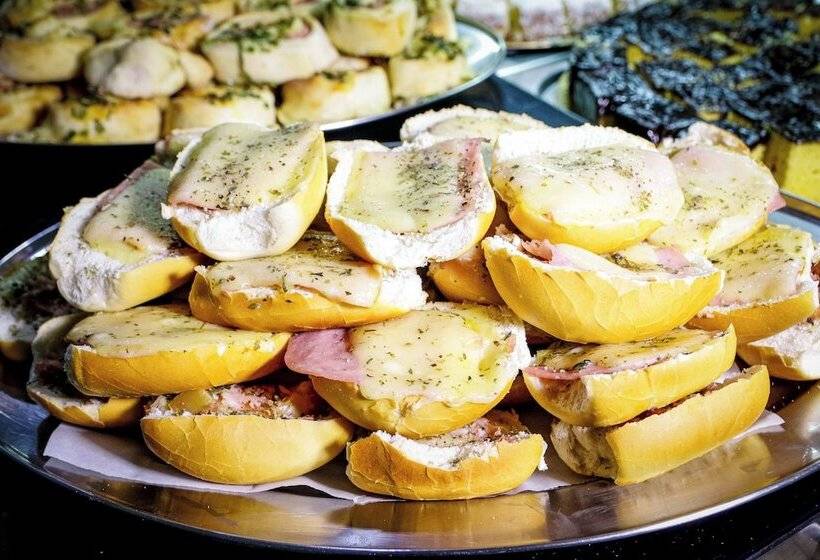 בית מלון כפרי San Rafain