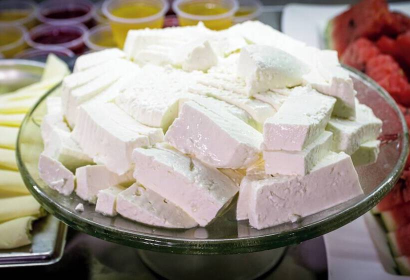 בית מלון כפרי San Rafain