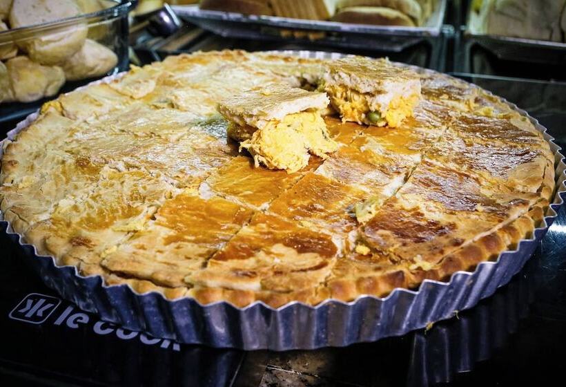 בית מלון כפרי San Rafain