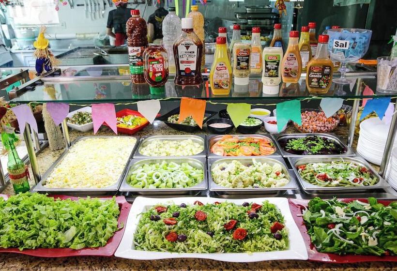 בית מלון כפרי San Rafain