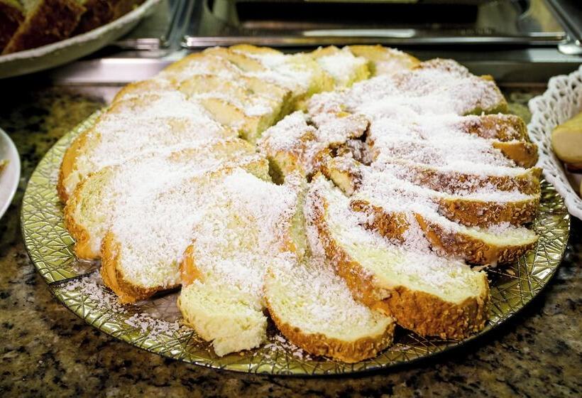 בית מלון כפרי San Rafain