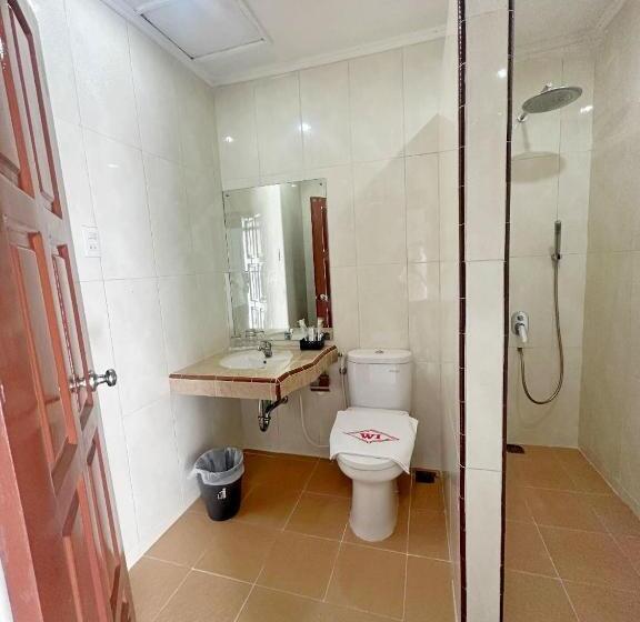 فندق Wisata Indah Sibolga