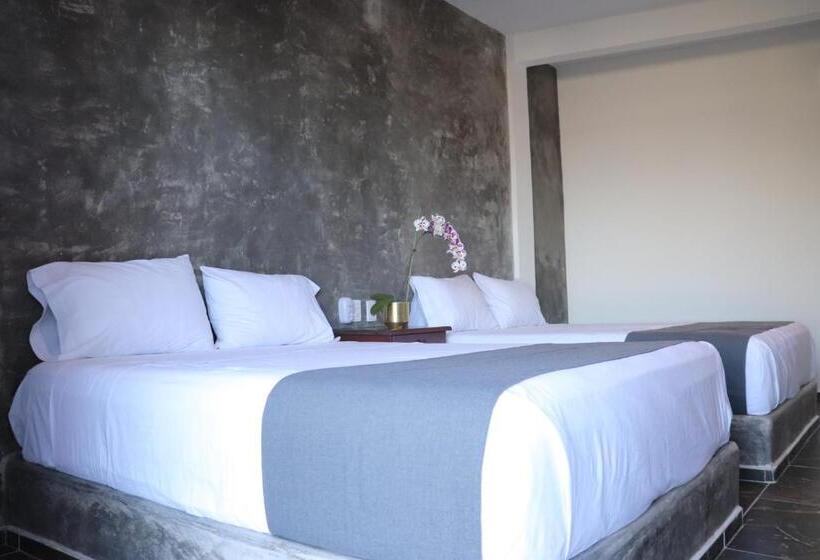 Lunazul Hotel By Rotamundos