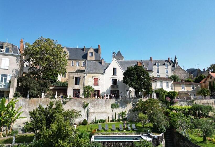 פנסיון Au Petit Thouars